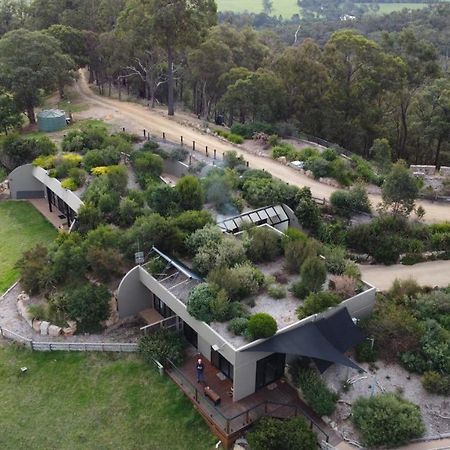 Apartamento Down To Earth Farm Retreat Sarsfield Exterior foto