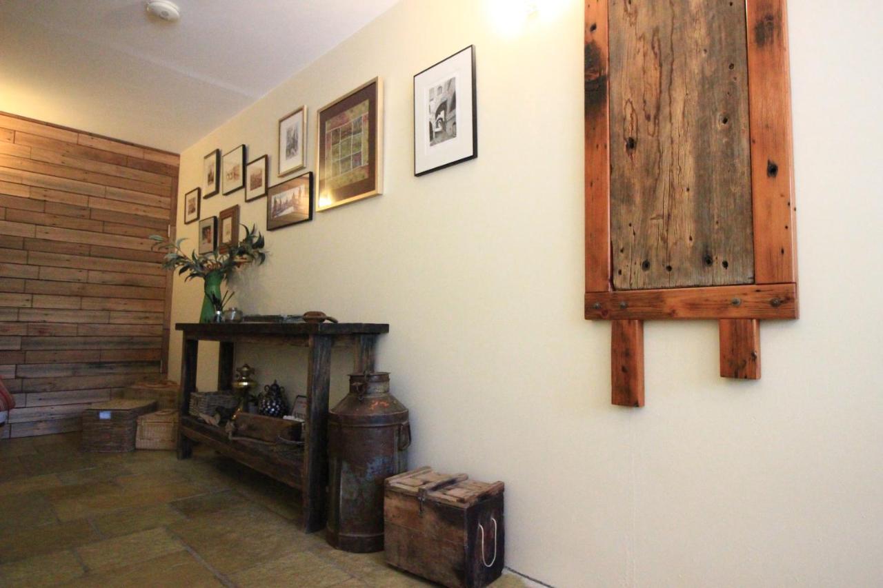Apartamento Down To Earth Farm Retreat Sarsfield Exterior foto