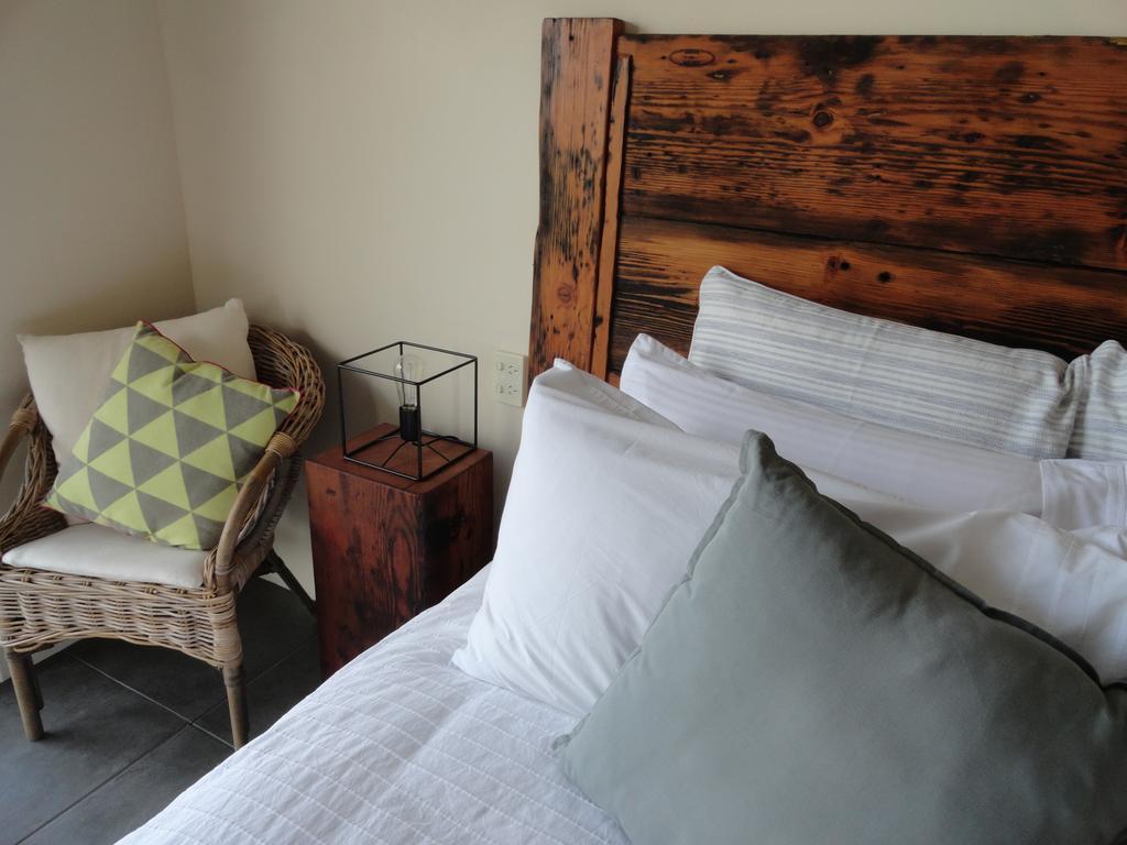 Apartamento Down To Earth Farm Retreat Sarsfield Exterior foto